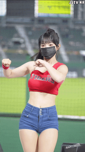 38033af70c93505e025e767c3d3f6eec_1743164555_0491.gif