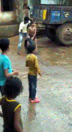 1502831883_TYhsNUpb_4279863c94cd16f68d6b235400ebfaf5996e94a5.gif