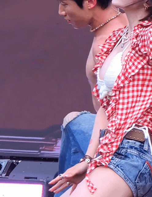 1502831951_X2PAj3ty_2eeb53b49455ba1036fdc0d54e69a1a4d95ff557.gif
