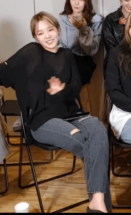 2699961676_ty5dT0Kl_b9c564214e59caa8ab60185bc7168d7044700859.gif