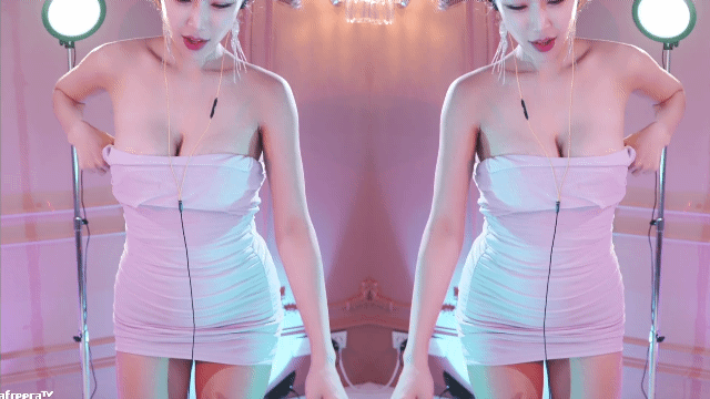 1502831919_slgN2QoP_82896613d37cae7c7d308ff9c47375c881855c41.gif