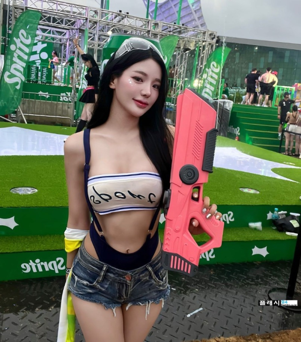 1502831919_AiQjp89M_04faa21ef8b2a373fb60fdcbecff430e6525b613.png