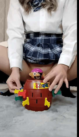 2699961636_Ns1LXK5t_f7a31387f43869e6555bc3a1237a593d2de45dd7.gif
