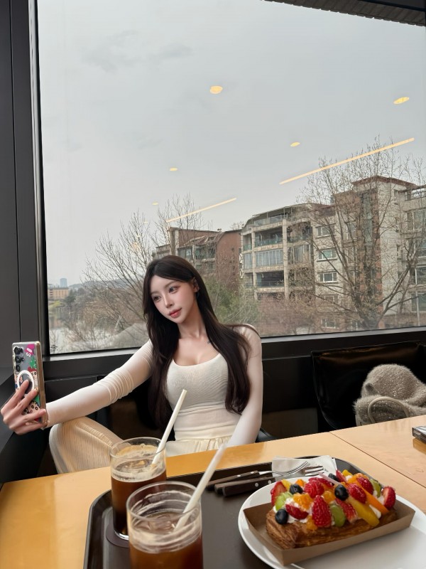 31815330_XumGRPIl_f1e7745d61e81add57a570d3155907fb31d1cc4d.jpg