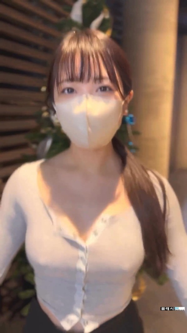 8d27db6208f9088aada2fa239baabe42_1784343719_0715.jpg